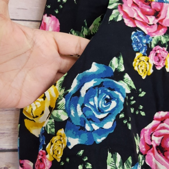 NWT ASOS Petite Floral Pocket Skirt Size 4 - Picture 7 of 7